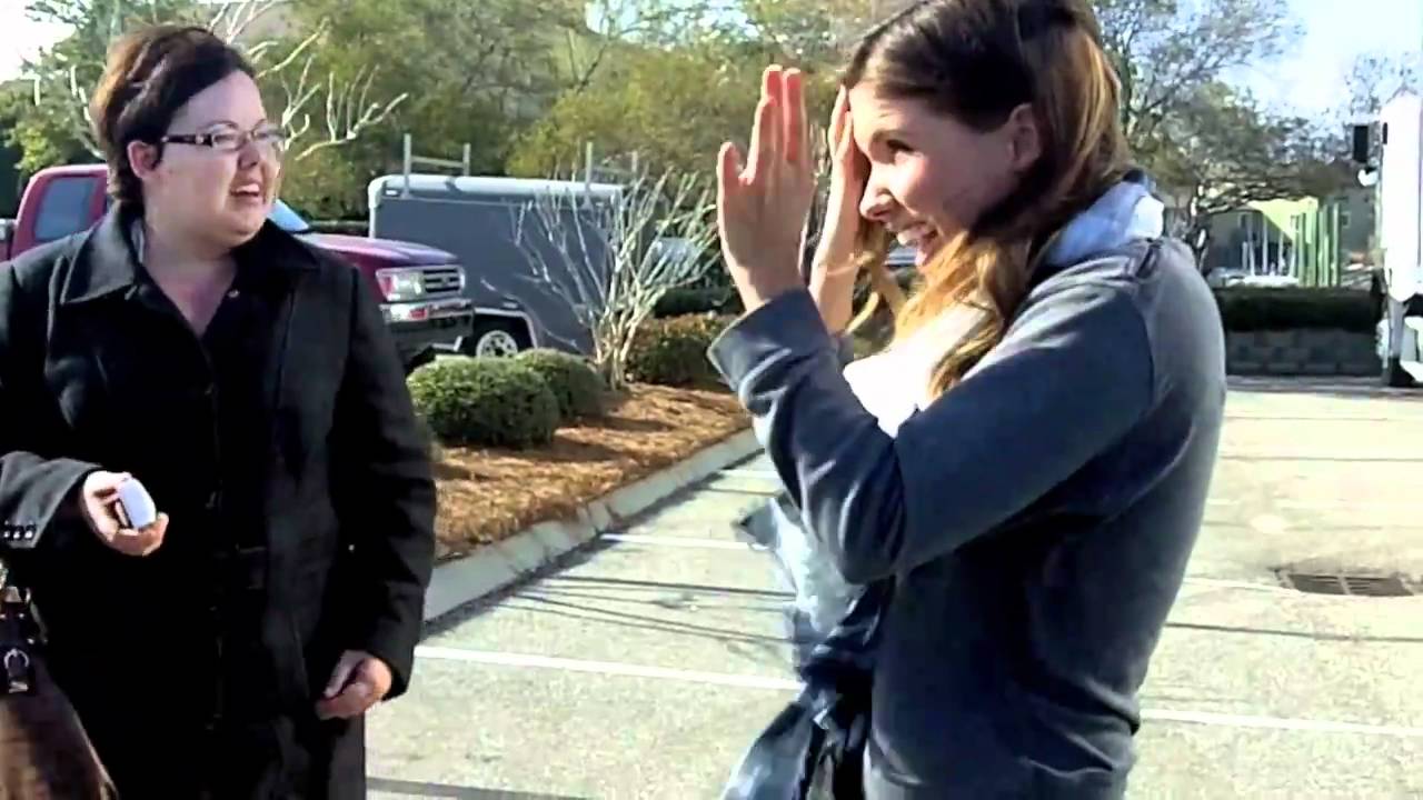 Sophia Bush (One Tree Hill) Meeting Fans on Set 2/22/11