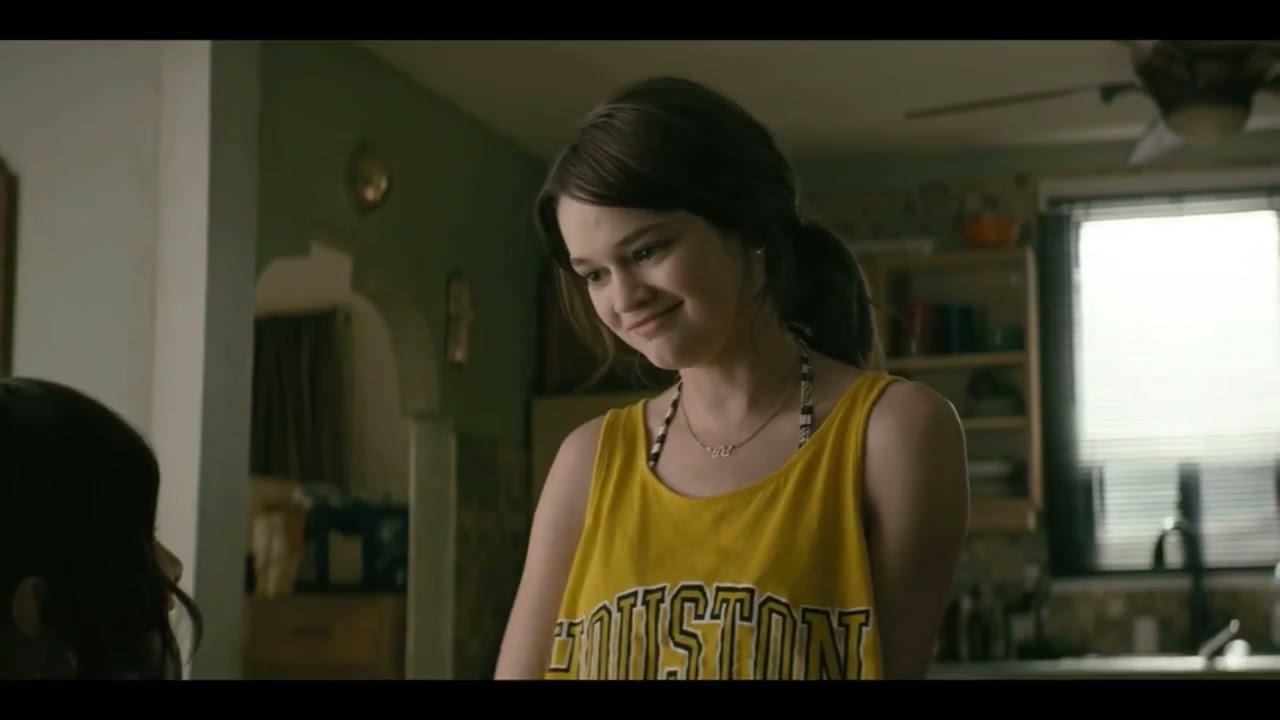 Del Lucchetti￼ (Ciara Bravo) scenepack pt. 1