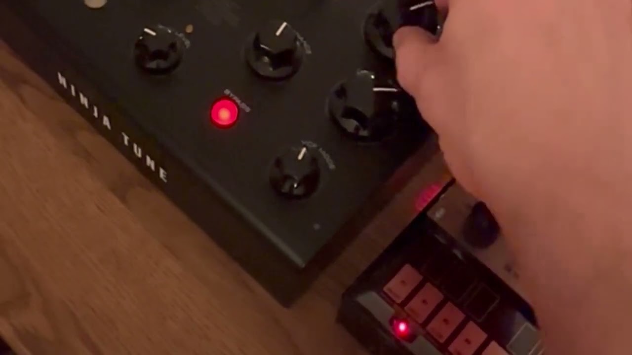 Volca Keys + Zen delay + TX-6 and a super quirky jam
