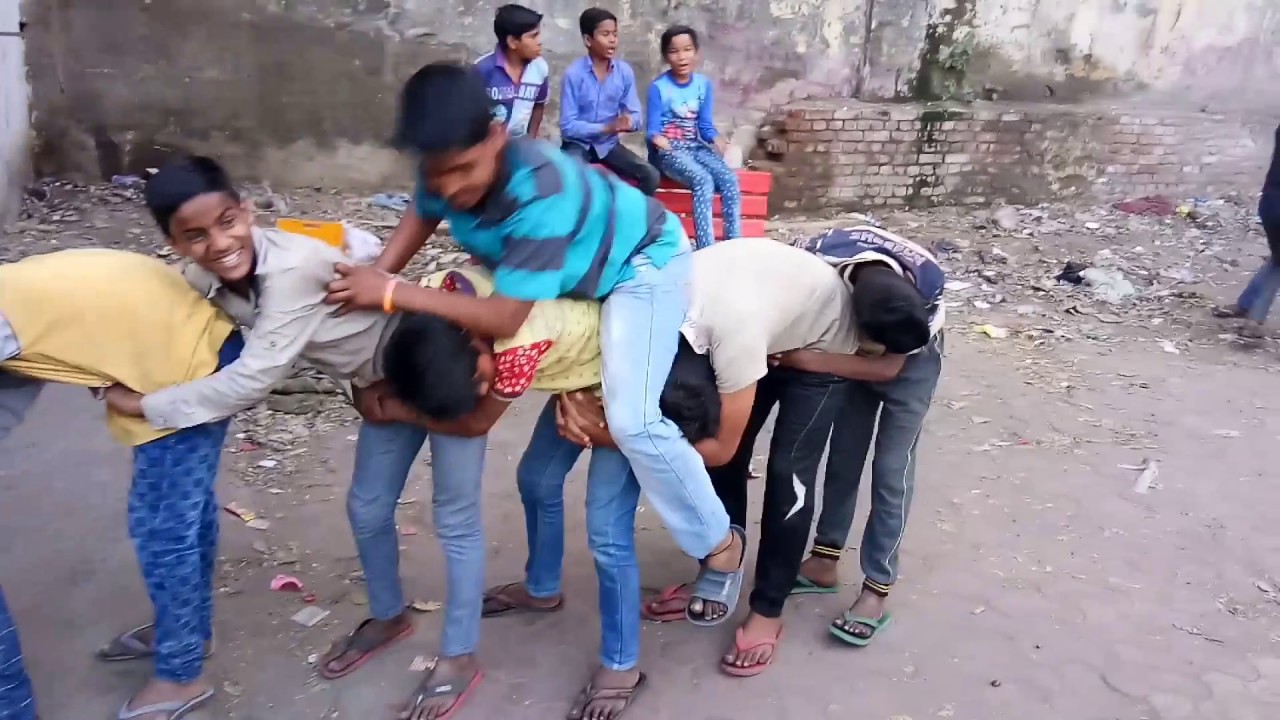 Tokari walan ghodi kachi ya paki  kamjor dil Wale na dekhna..