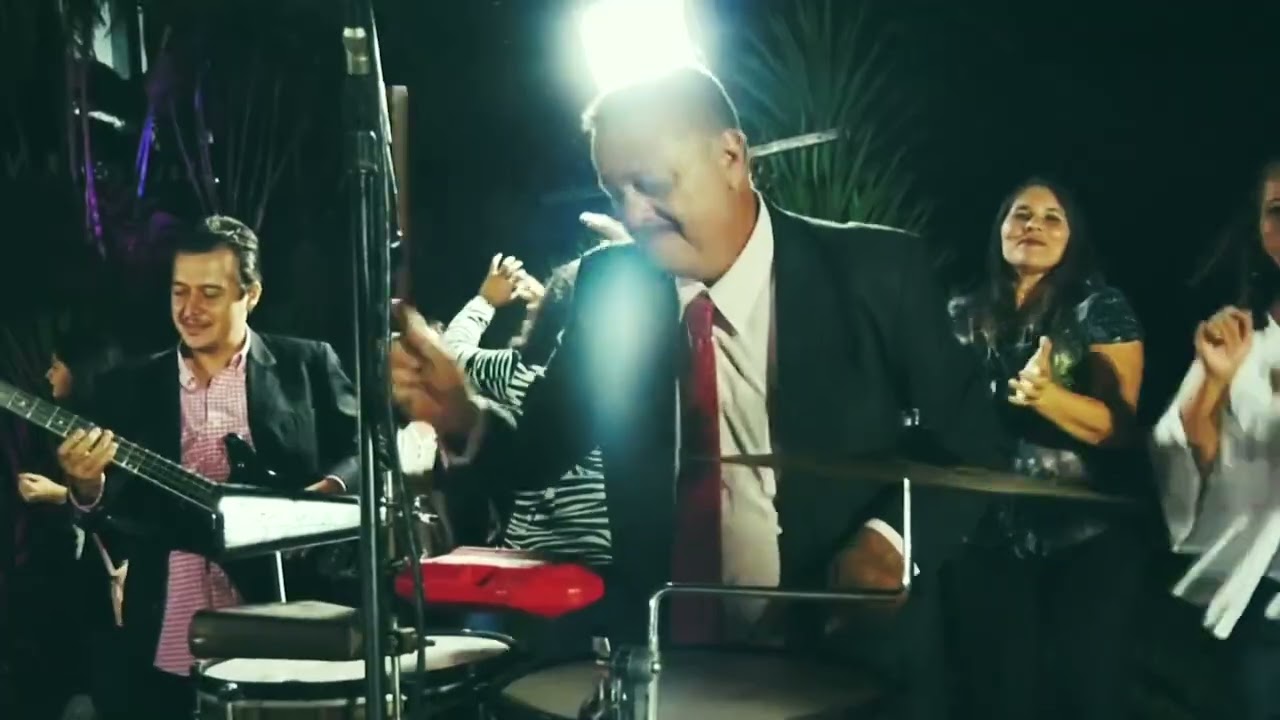 Bailables - Explosión Trujillana & Jhonneeer García - Lo que vieron mis ojos