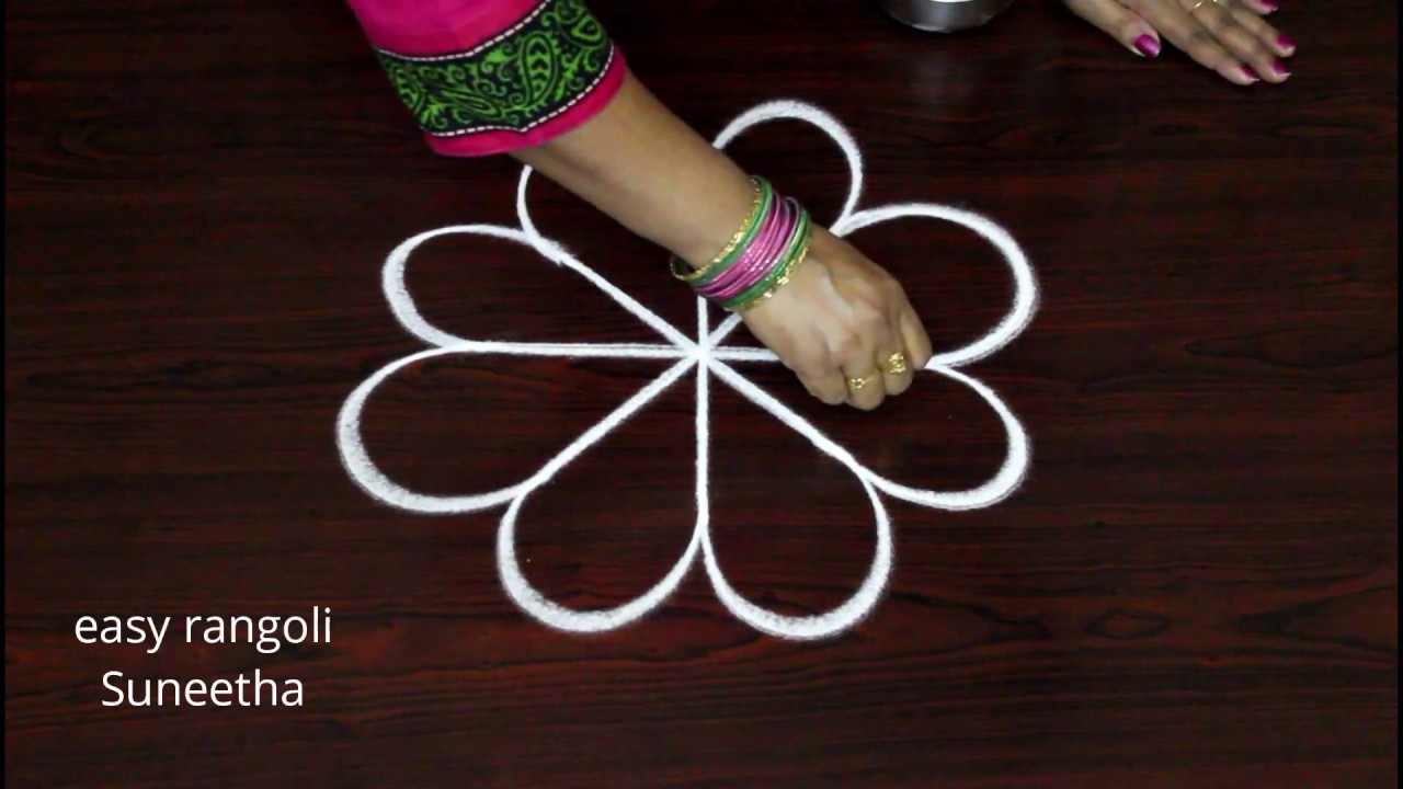 Cute easy rangoli kolam designs by Suneetha || simple muggulu
