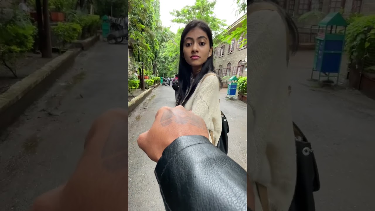 😍🍫Giving free chocolate to 🍫cute girls 