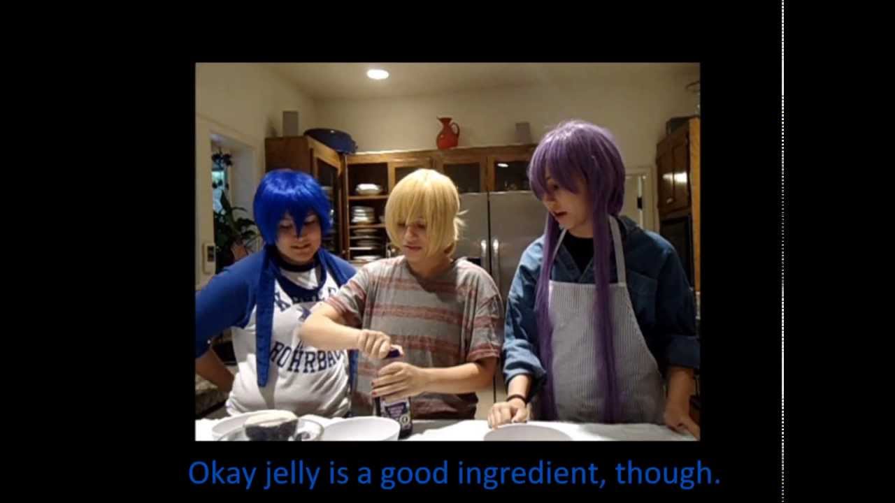Vocaloid Cosplay Smoothie and Cinnamon Challenge - Gakupo, Len and Kaito