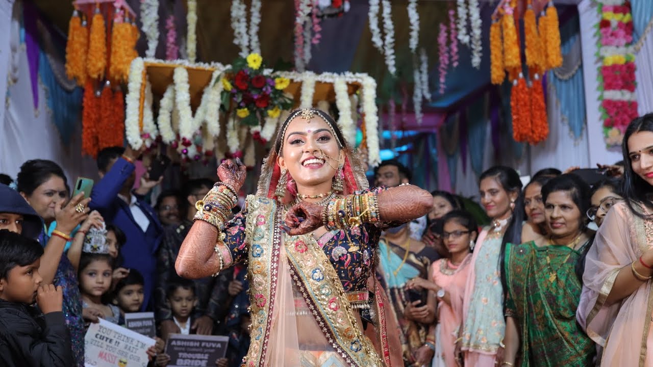 Mera Piya Ghar Aaya O Ramji | Bride entry song | LoveEatExplore
