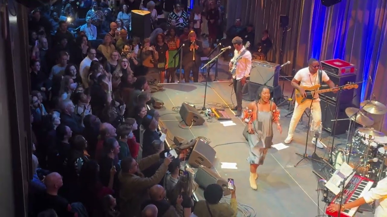 Elida Almeida performs For Globalfest 2025, Hess Grand Promenade, Lincoln Center NYC 01/12/25