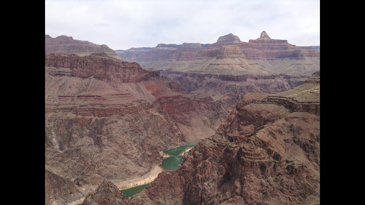 Grand Canyon Day Hikes: Down hike on Bright Angel Trail from Indian Garden to scenic Plateau Point