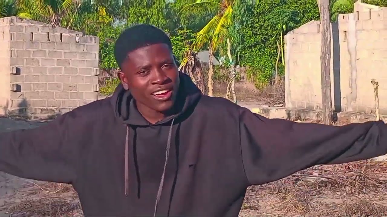 Puto Sava  - NÃO É FÁCIL- Oficial video by Estrela Do Ar films(12k)
