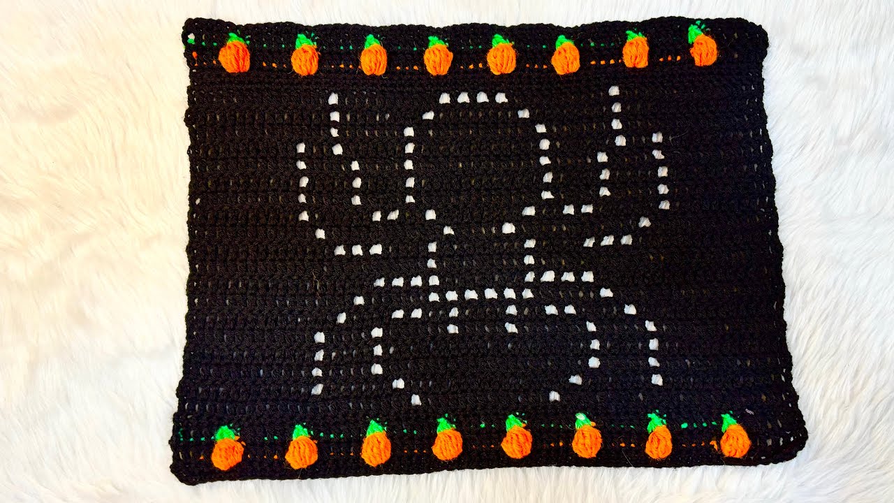 Crochet Halloween Spider Placemat with Pumpkins Border Filet Tutorial