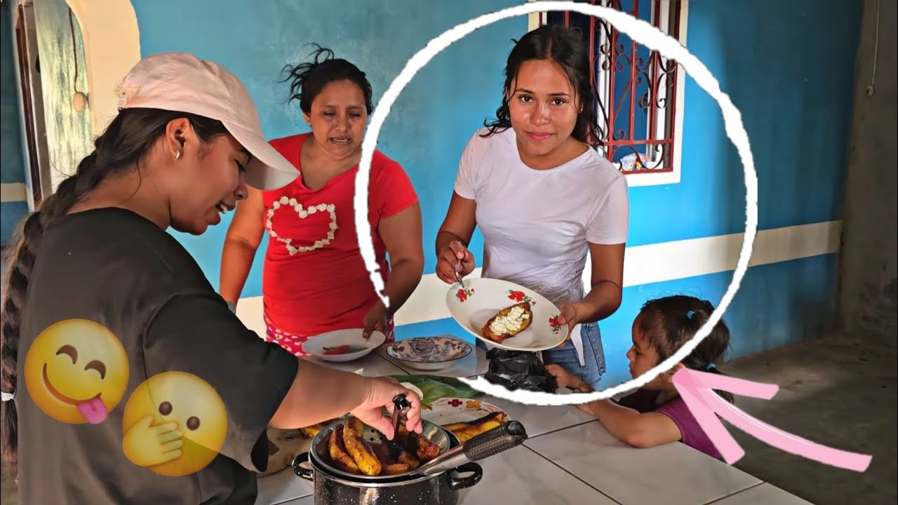 Asi De Delicioso Les Dio De Comer Doña Maria A Danielita Y Dayana😋