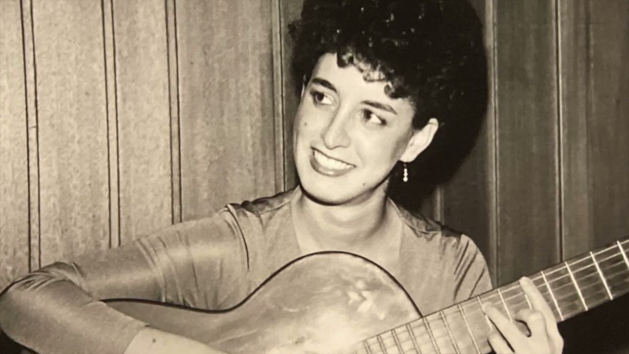 LYNNE GANGBAR plays AIRE DE JOROPO by Antonio Lauro