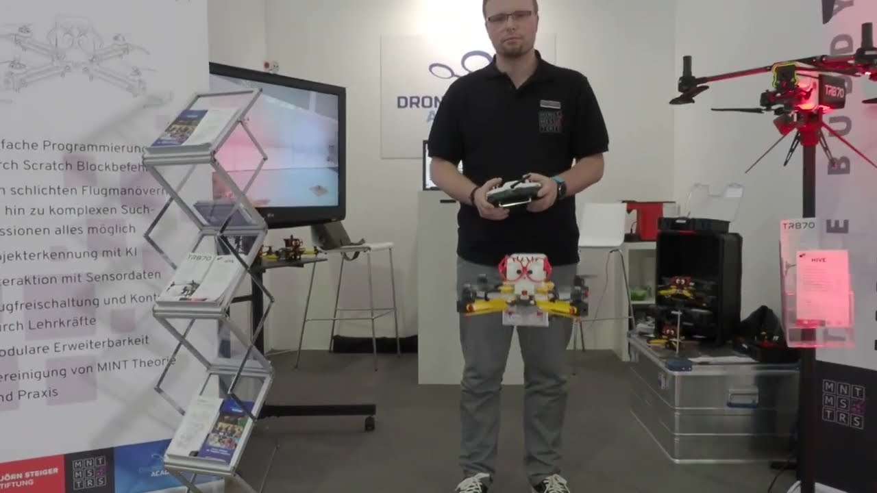 CLARA Weltpremiere auf der ILA 2024 - MINTMASTERS - Björn Steiger Stiftung - DroneMasters Academy