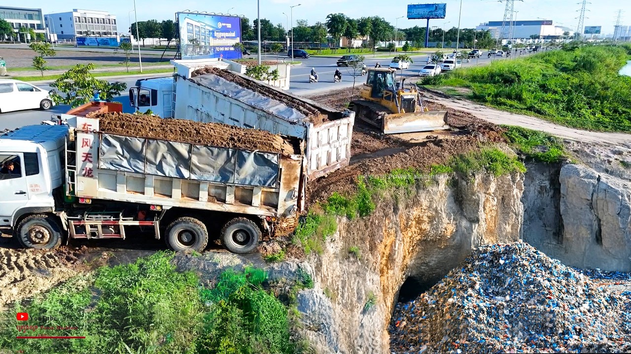 NEW START! Large​ Land Whole​ Pond Or Landfill With Skill Operator Dozer Shantui C2 & Trucks 10wheel