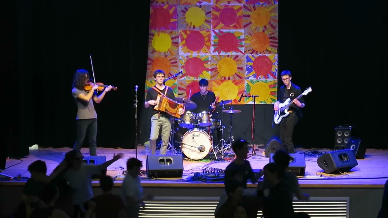 Cercle Circassien (Live Kawan)