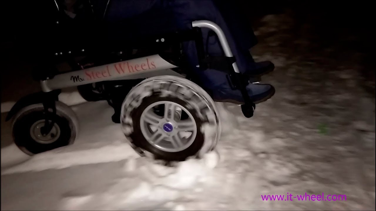 Инвалидная коляска OttoBock B500S по снегу
