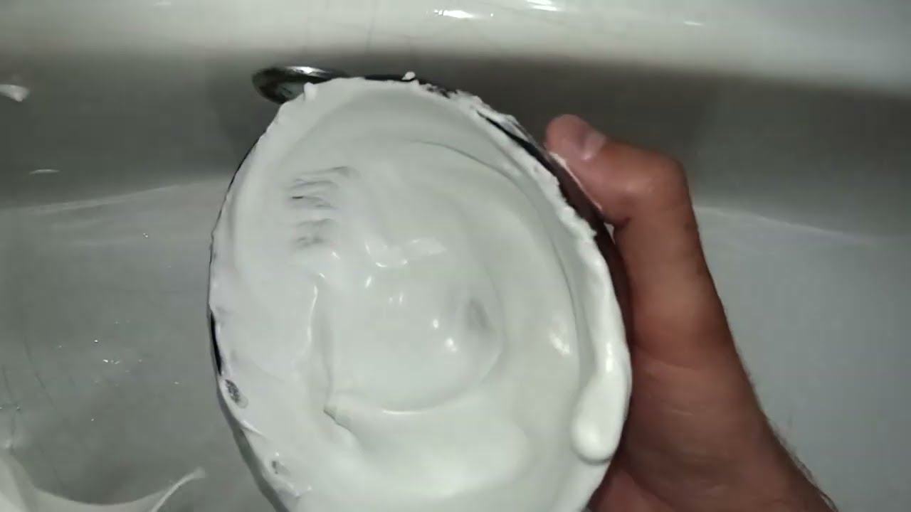 Test Bowl Lathering: Palmolive Al Mentolo Shaving Cream