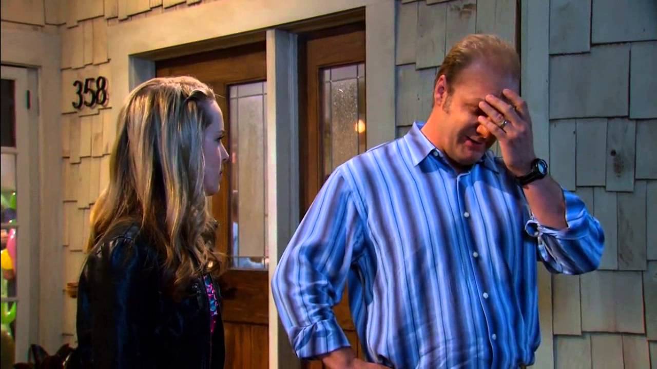 Good Luck Charlie - 