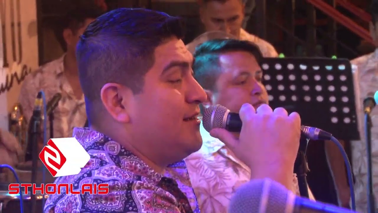MIX PUEBLO JOVEN -  DARWIN TORRES Y ORQUESTA LOS TIGRES  ( EN VIVO  ) CHICLAYO