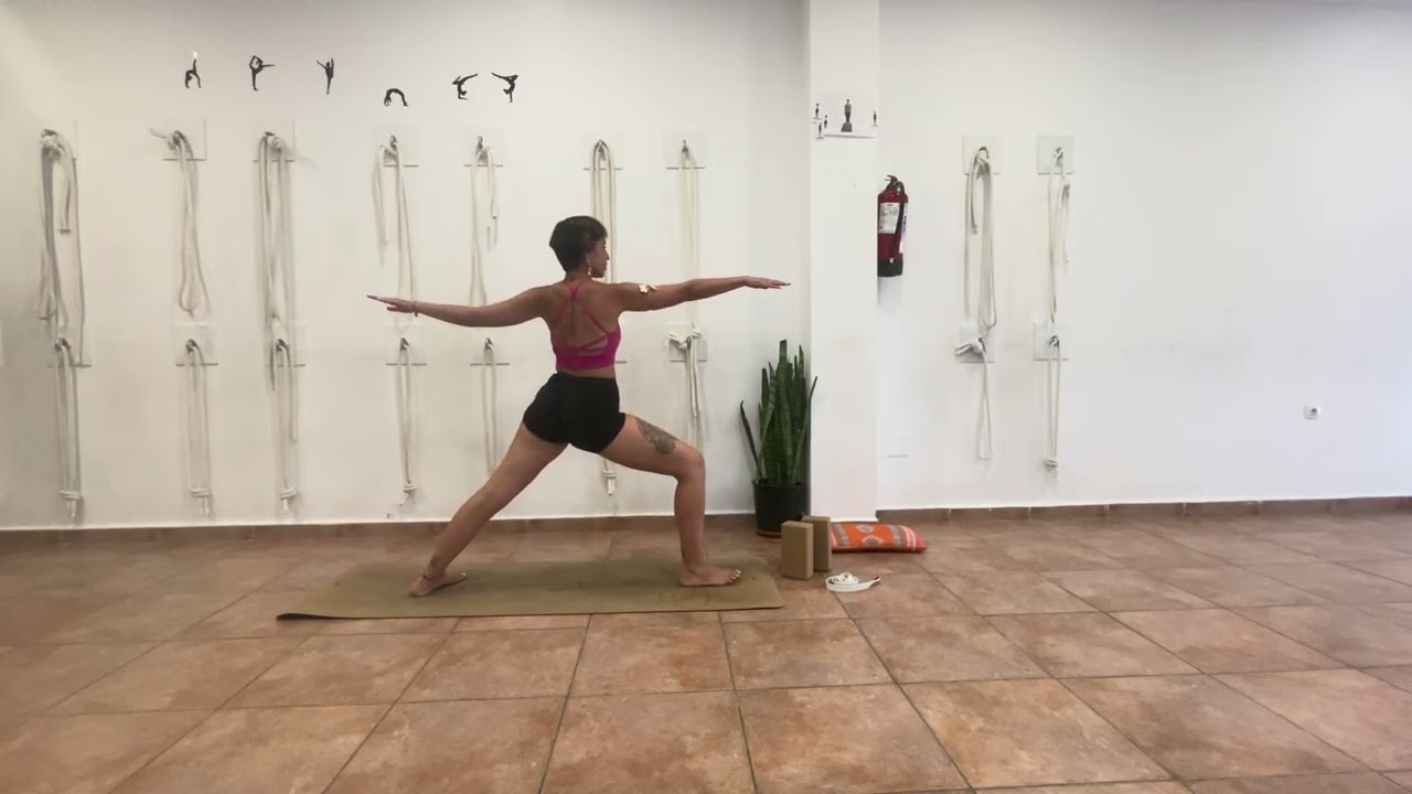 Práctica de yoga diaria para equilibrar el cuerpo,mente ,alma.NAMASTE.