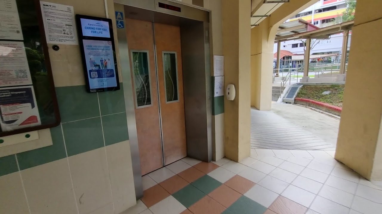 Lift Tour at Yishun (Part 2)