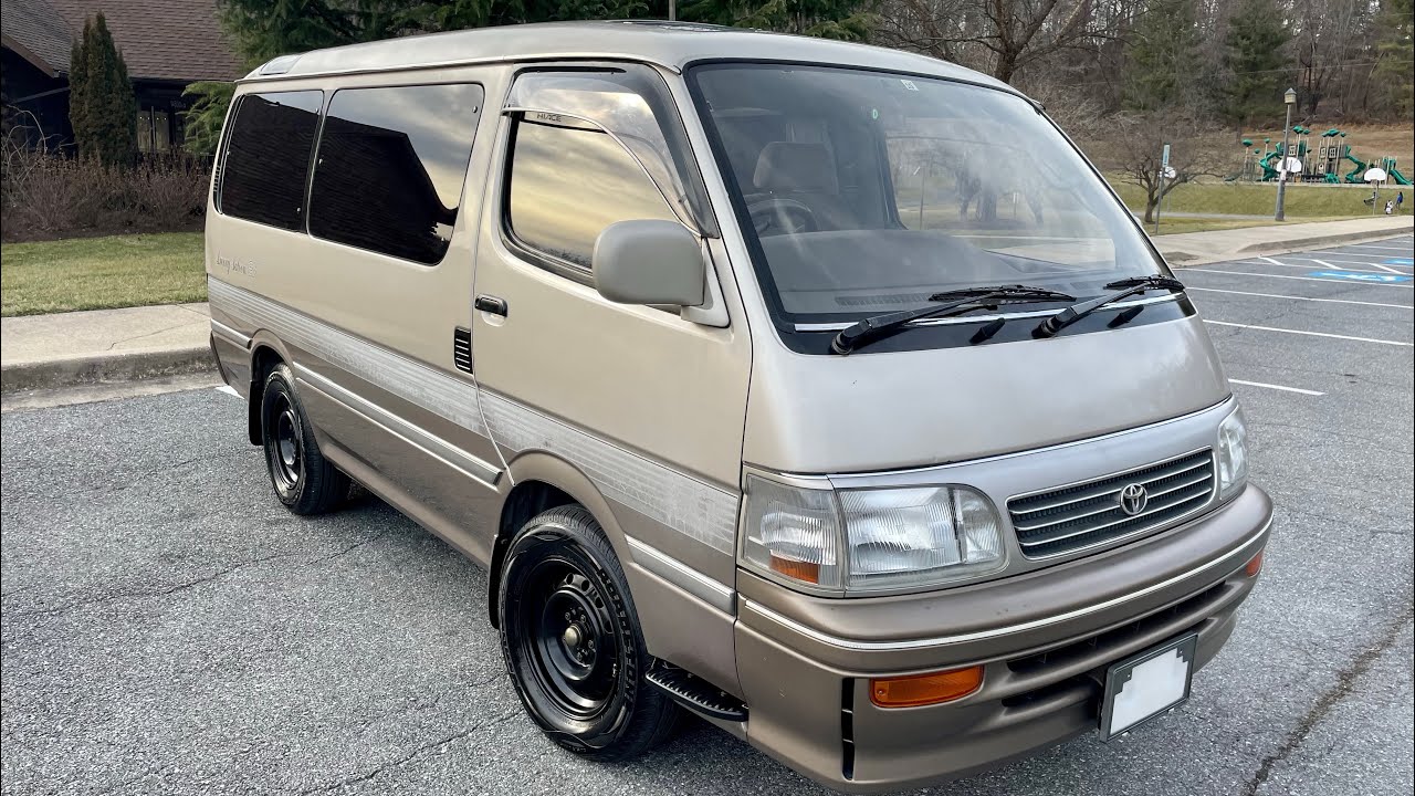 1995 TOYOTA HIACE SUPER CUSTOM LIVING SALOON EX KZH100 - DIESEL - JDM - Walk Around