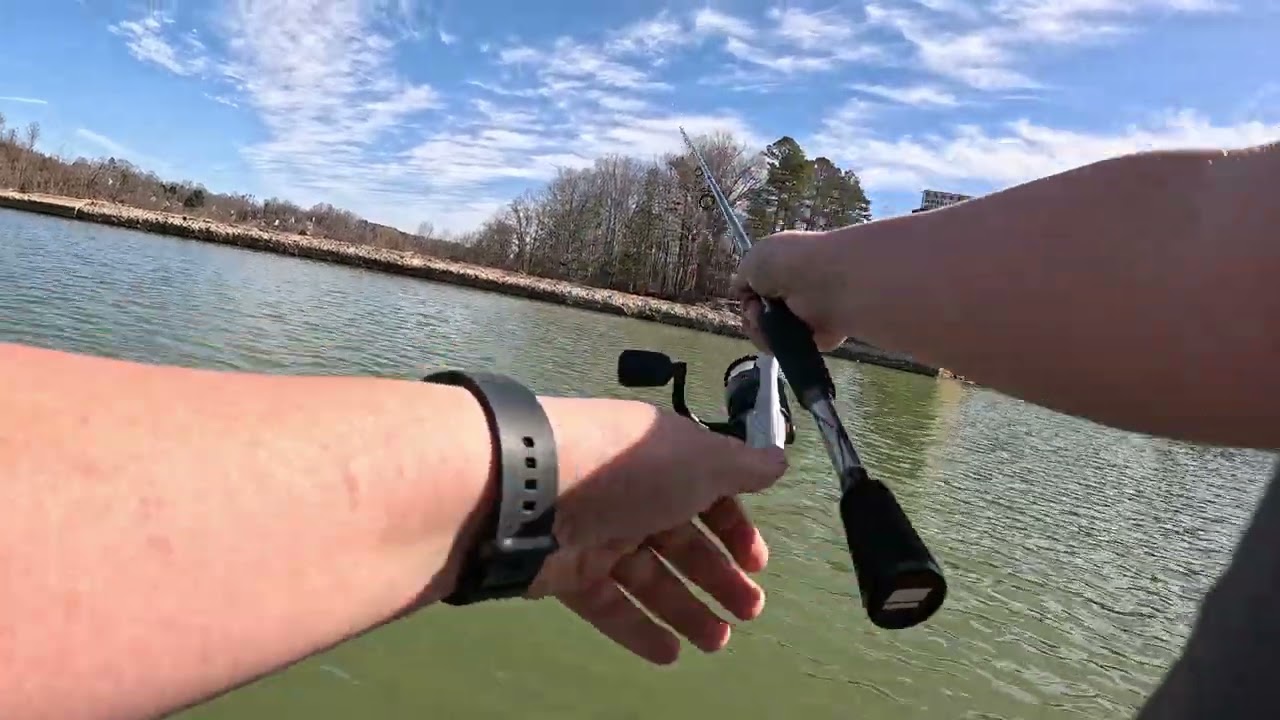 Fishing a Bama Rig On Lake Rhodhiss dam