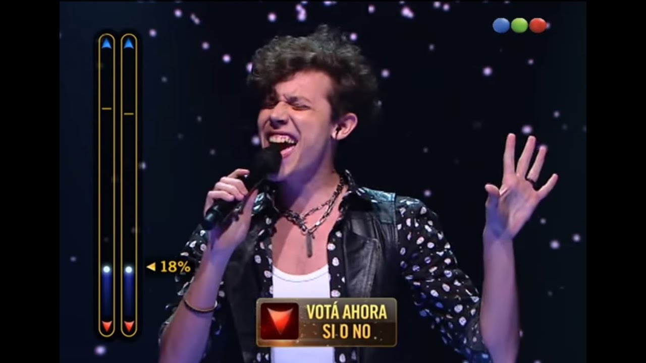 Sillas: Alan Madanes canta 