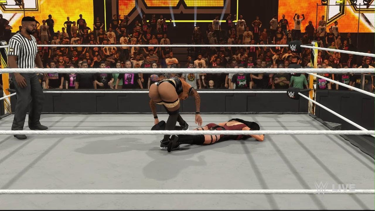 Stephanie vs Jaida