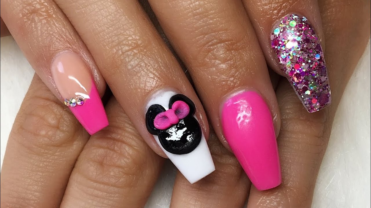 Acrylic Nails | Disney Nails | Mickey Mouse