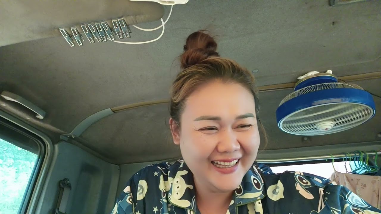เรื่องศาลพระพรมสร้างแล้ว