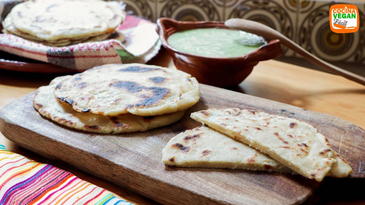 Gorditas con quesos.