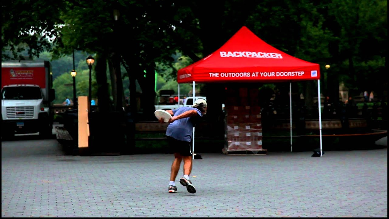 Freestyle Frisbee in Central Park, NYC 2