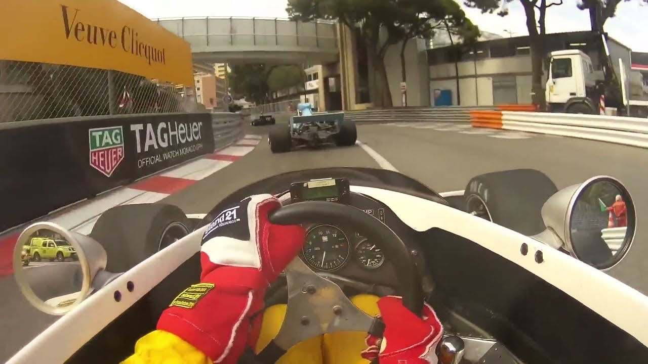 Onboard F1 Hesketh 308 with Jean-Denis Del&eacute;traz