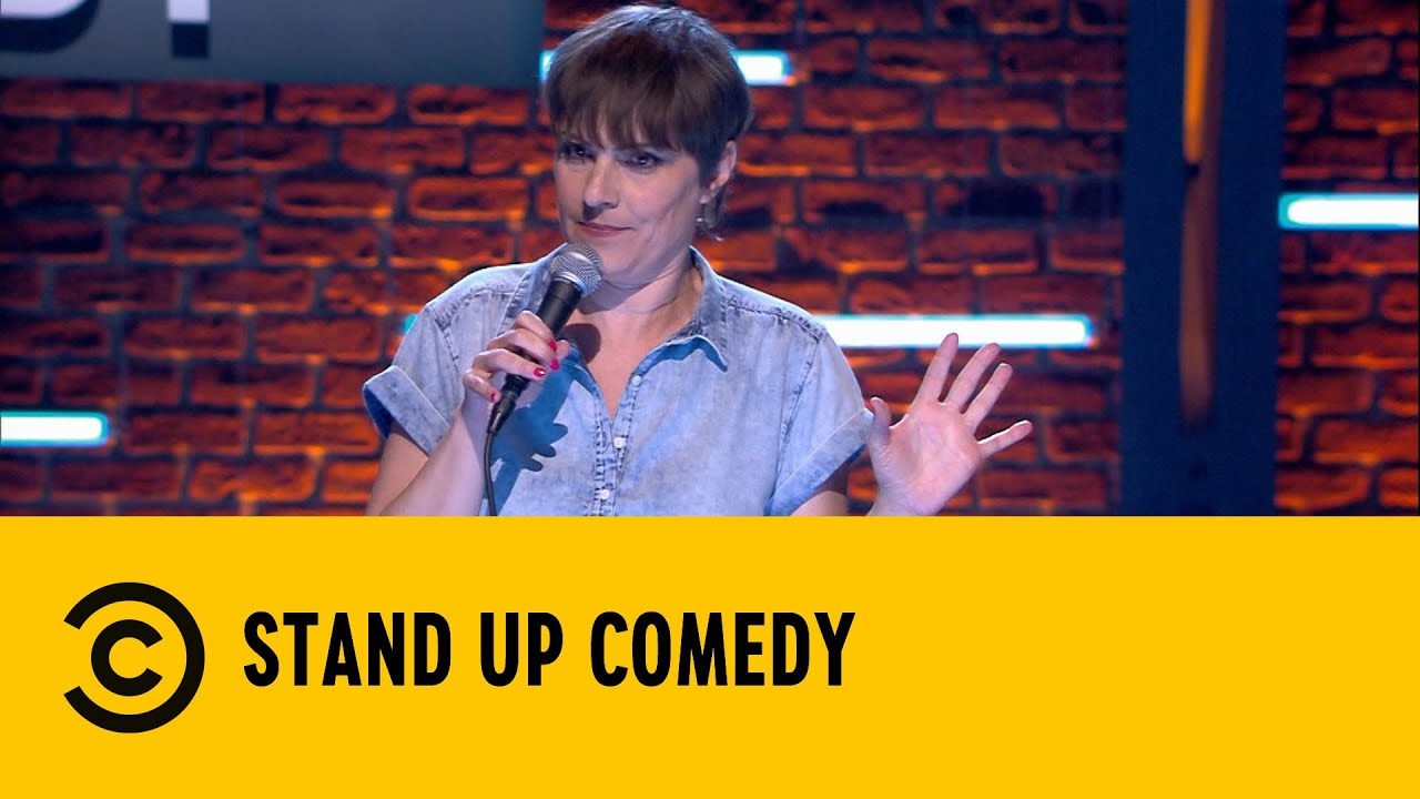 Buddisti che ti insegnano a vivere - Velia Lalli - Stand Up Comedy - Comedy Central