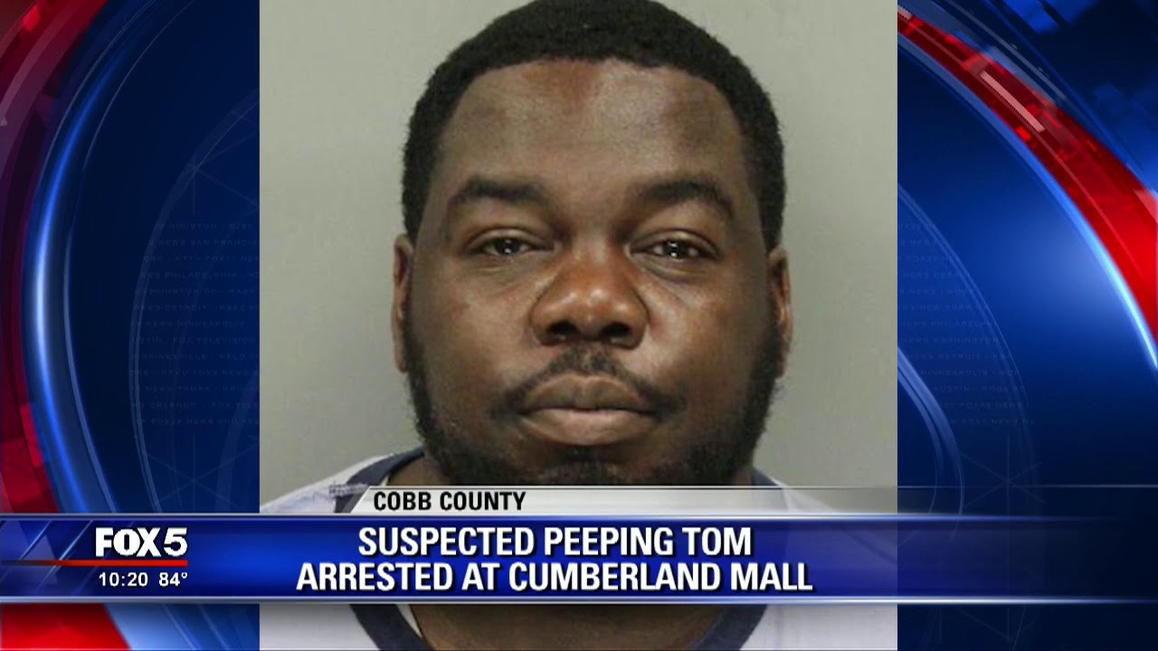 Suspected peeping tom arrest at Cumberland Mall