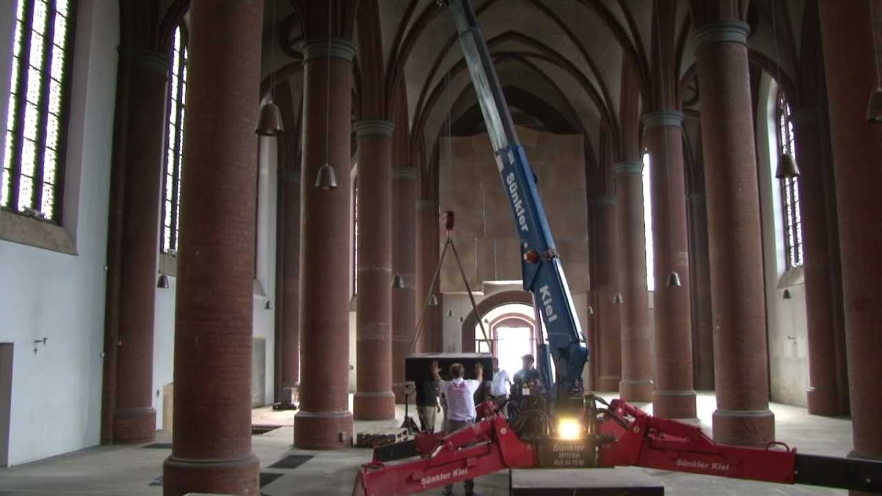 Einsatz in sakralen Mauern, Teil 1: Die Räumung der Propsteikirche Herz Jesu Lübeck