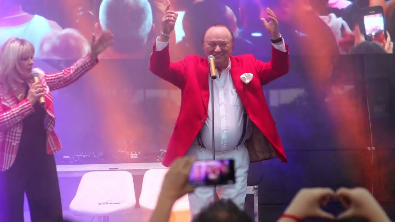 Balázs Klári és Korda György La Paloma Blanca - Szetemberfeszt Bókay-kert 2022 09 02