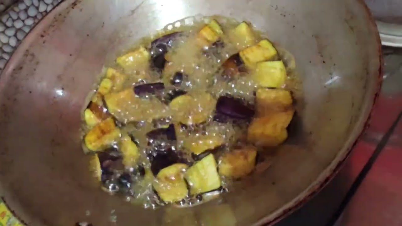 Aktivitas harian yang seru, papa ngecat rumah mama dan Vanes mencuci dan memasak #ibudananak