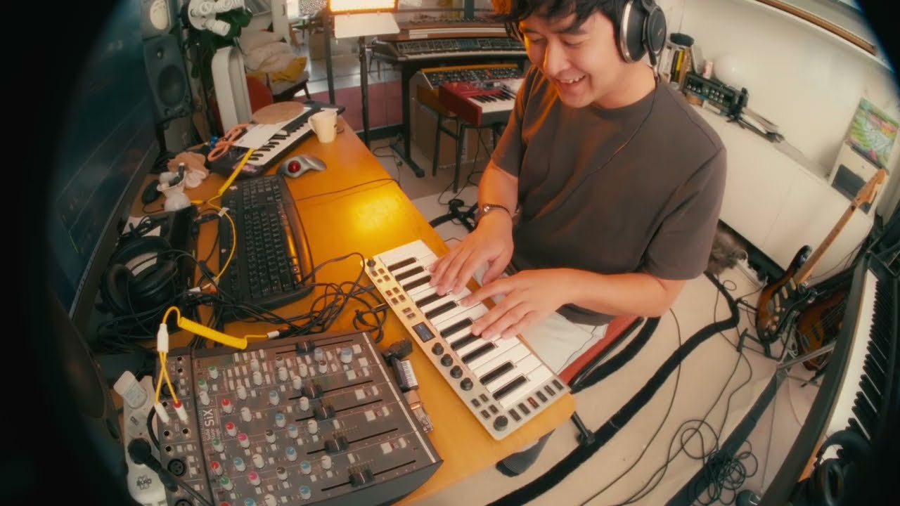 Making music with the ESI XSYNTH!