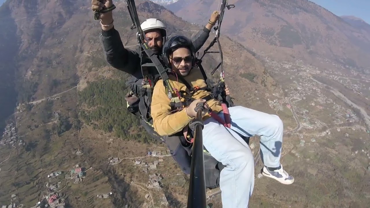 Kullu Manali main advance main Paragliding kaha book krain 