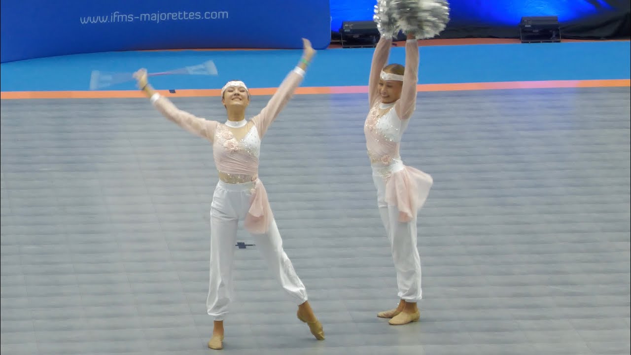 Majorettes *MK BALLERISIMO Hlucin* MIX duo / Mažoretky  - Ostrava 2025 WM Championship