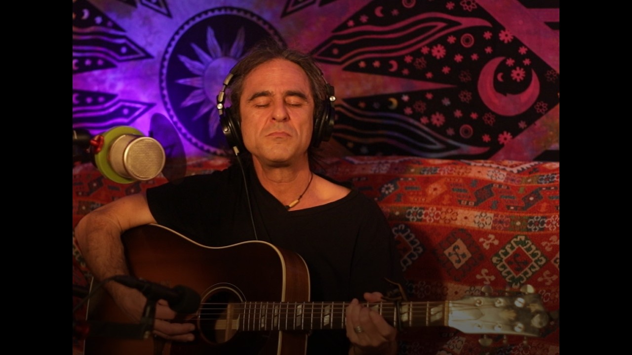 Yannick viens - let it be   (Simoniaque Studio)