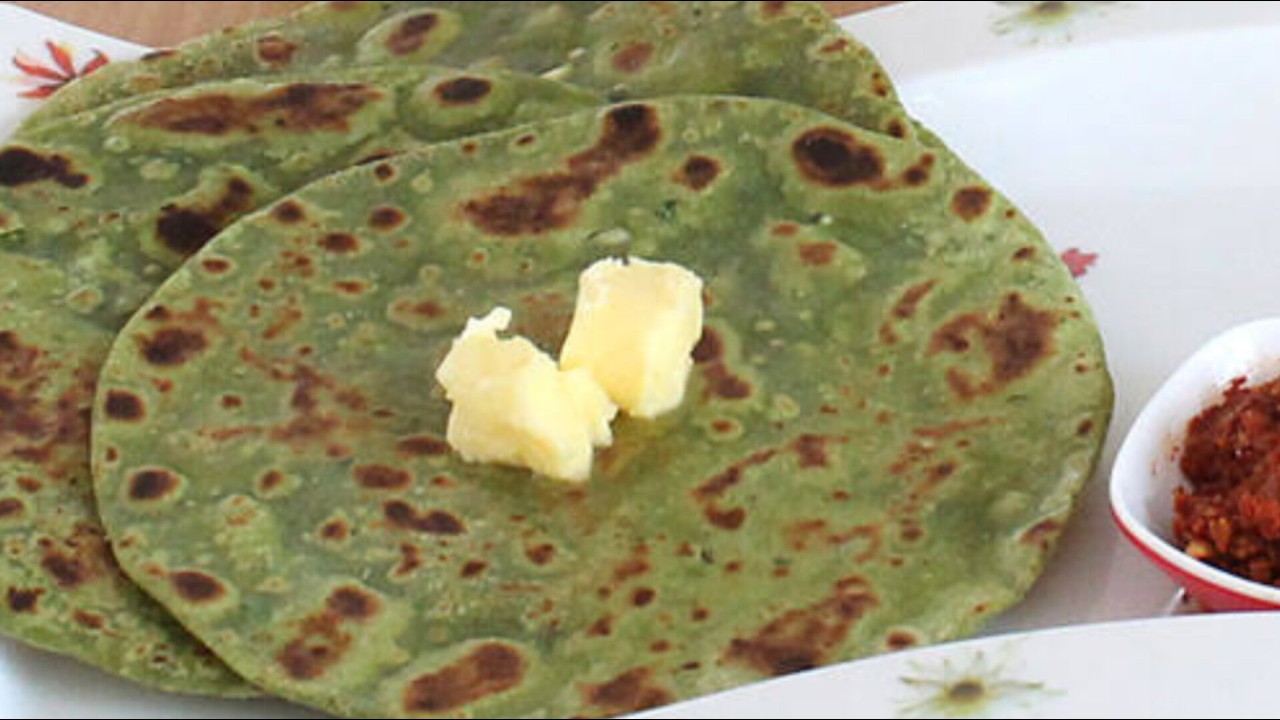 Palak Paratha डिनर में बनाएं पालक के पराठे, स्वाद के साथ मिलेगी पोषण की डोज, ऐसे झटपट करें तैयार