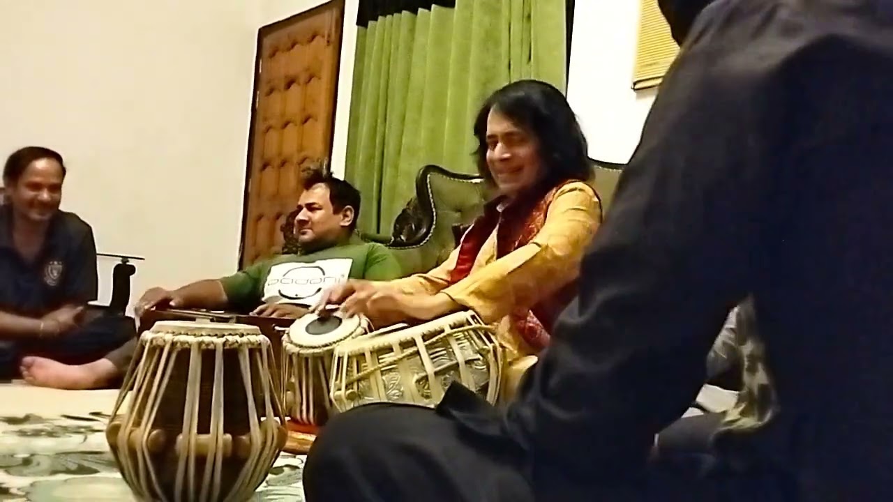 استاد طاری خان صاحب مشکل لے ملک نعیم پراچہ صاحب کے ساتھ پیار پیار میں استاد میاں طاری خان صاحب جی