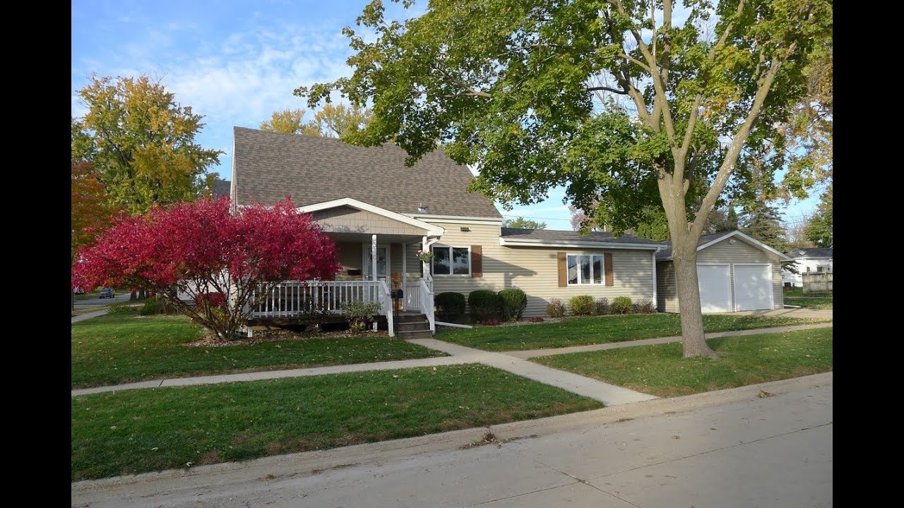 510 S  Jackson St. Charles City, Iowa