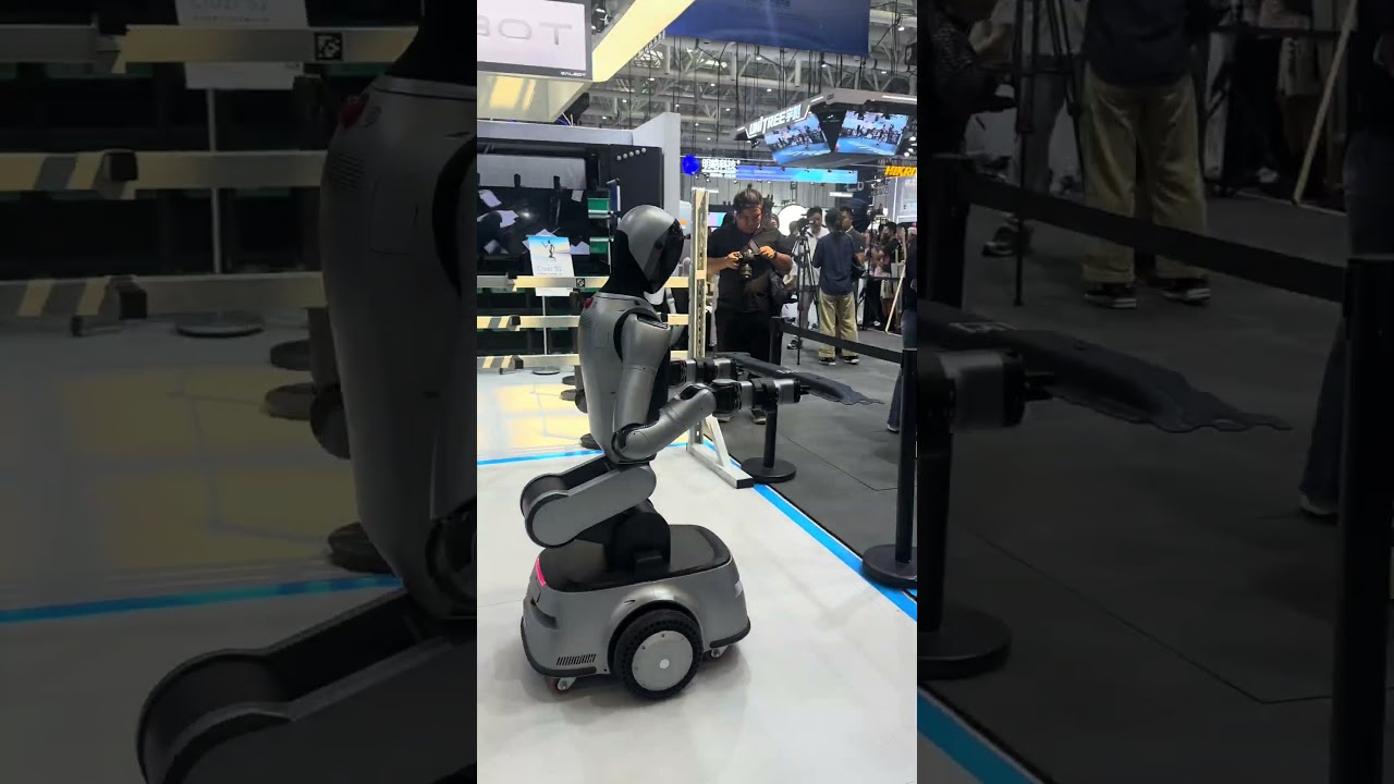 일 잘하는 휴머노이드 UBTECH, World Robot Conference 2026