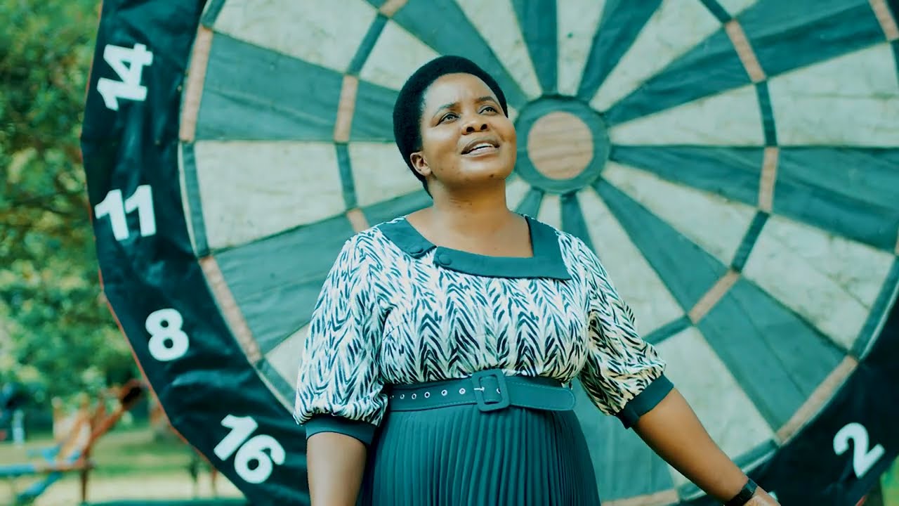 MWALIMU JOY || HUFICHA NAFSI YANGU (Official Video 2025.)