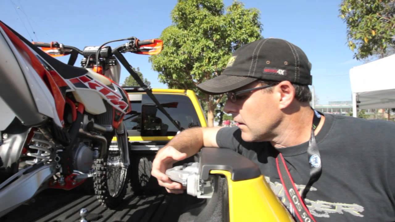 First Look: 2016 Nissan Titan XD Pro4X