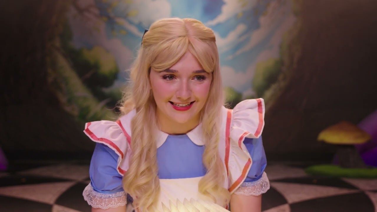 Alice in Wonderland - trailer