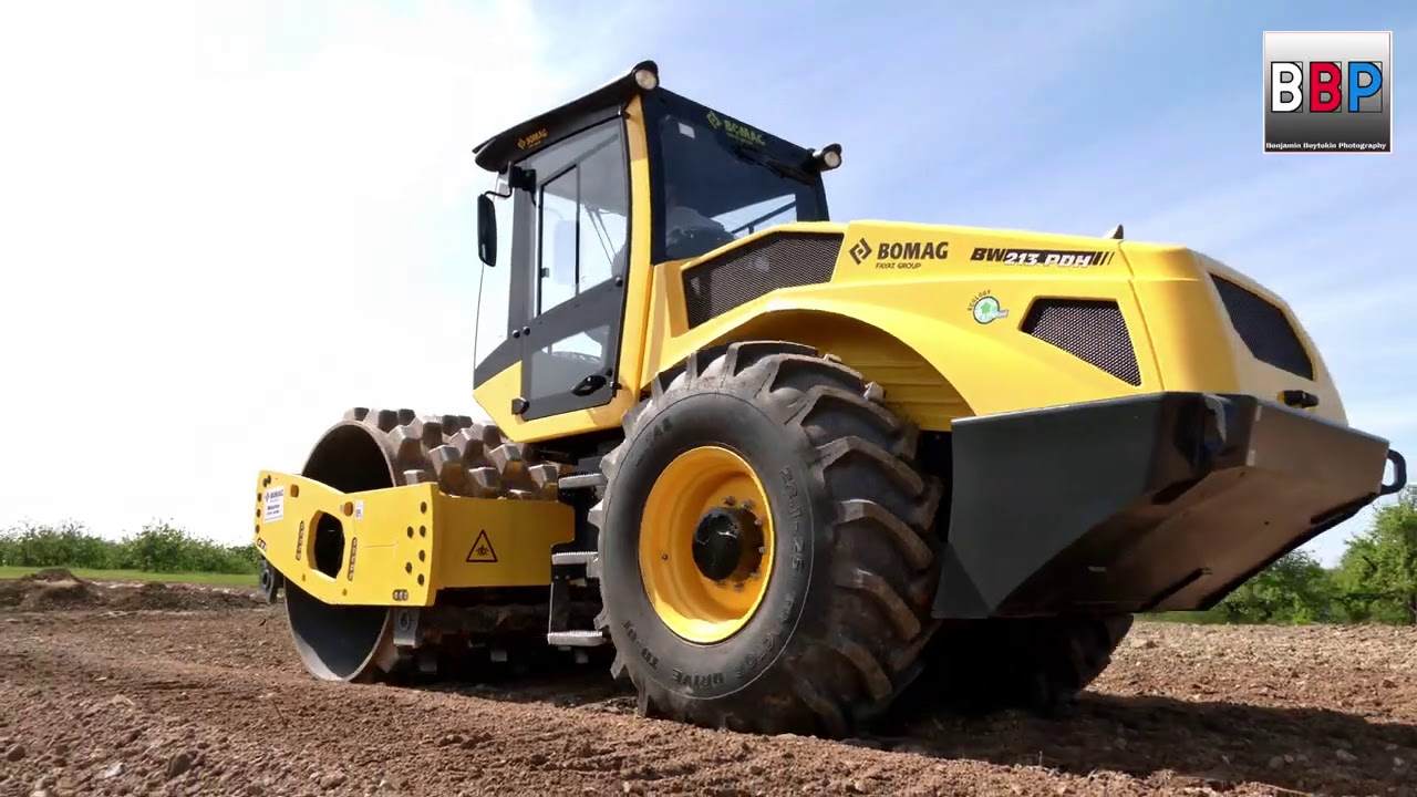 BOMAG BW213 PDH Compactor / Stampffuß-Walzenzug, Burgstetten, Germany, 12.05.2020.